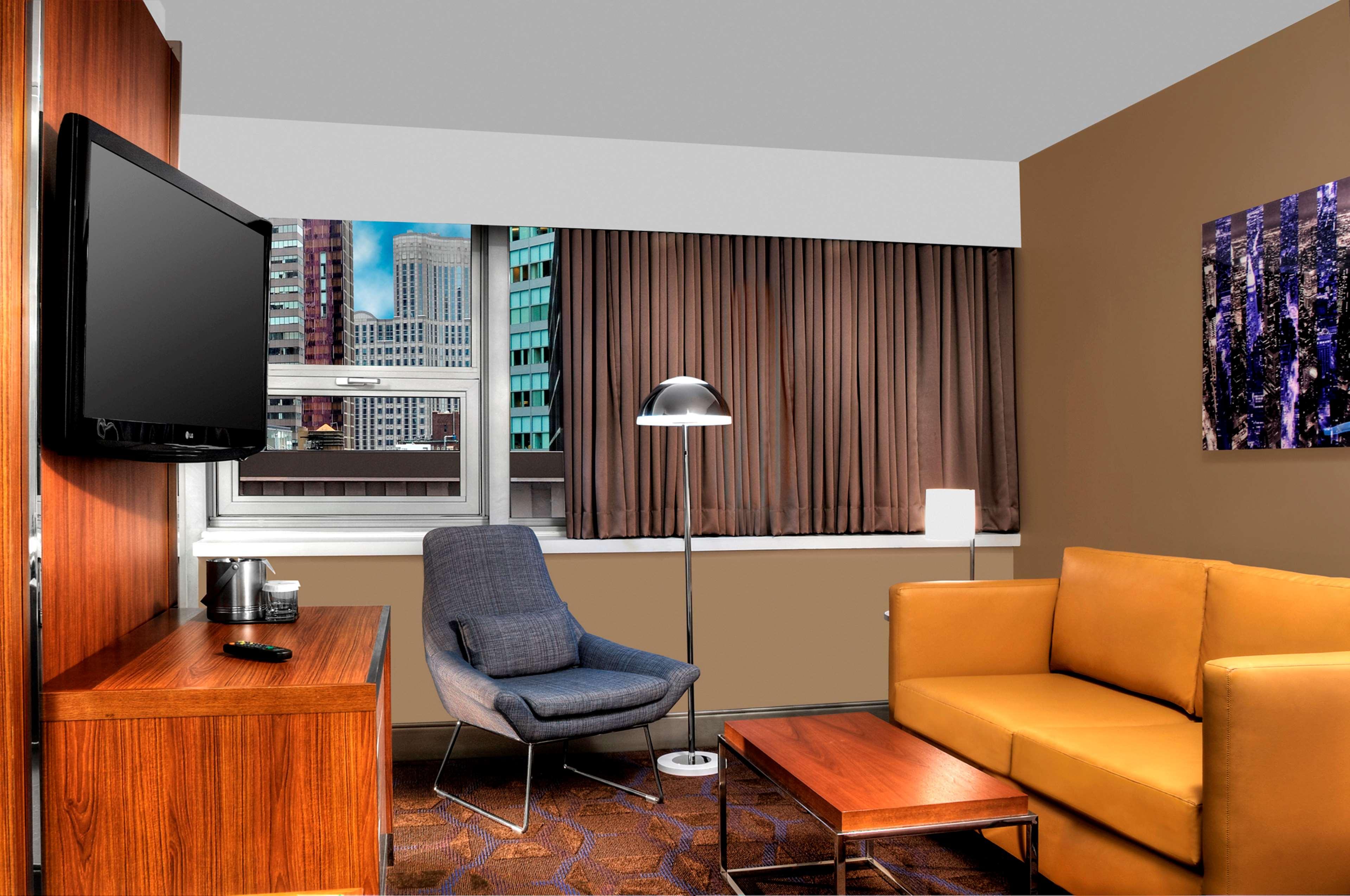 Фото Отель DoubleTree by Hilton Metropolitan - New York City