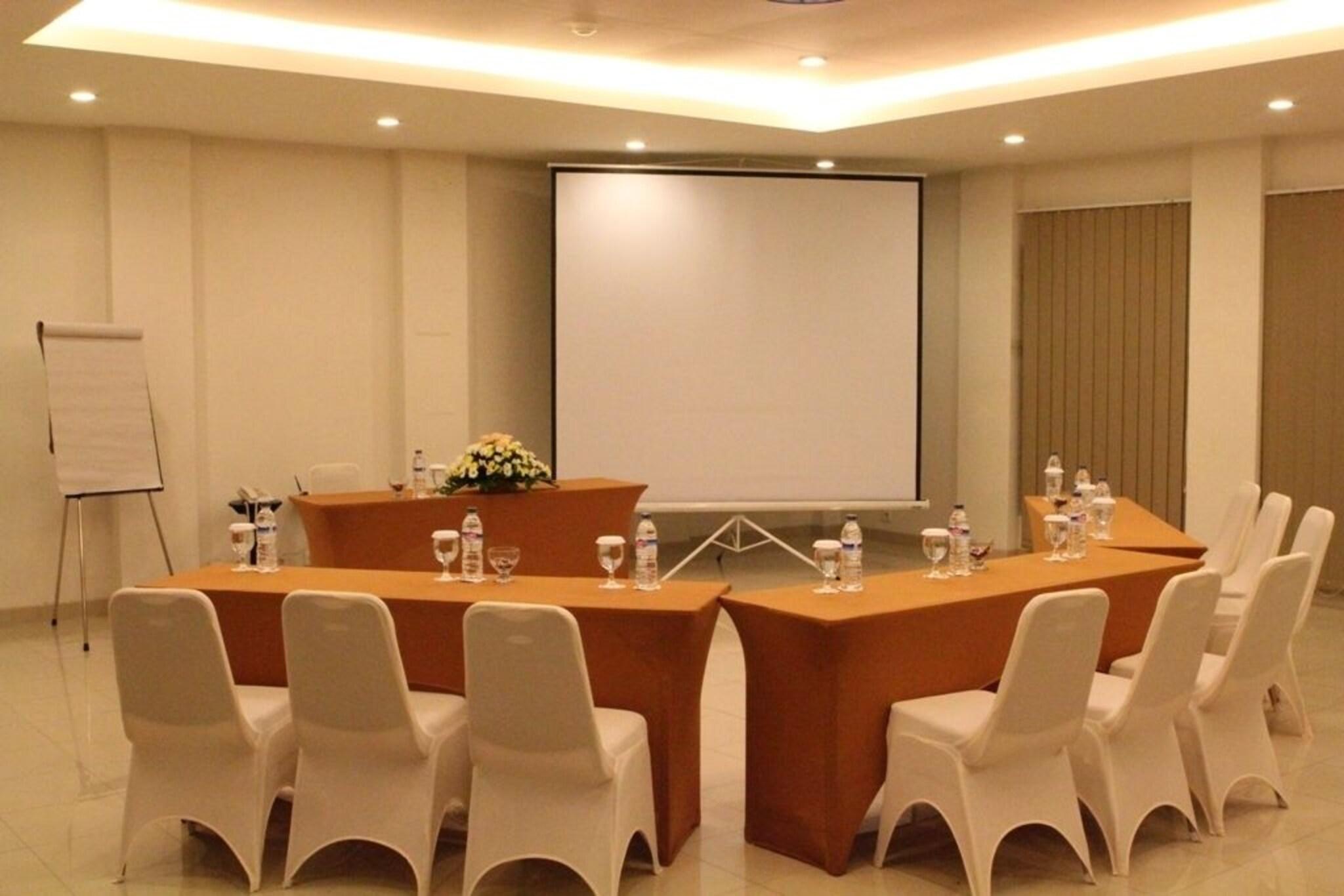 Фото Hotel Jentra Dagen