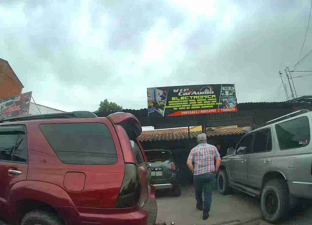 Web design studio Audio Car Without Borders, Santa Cruz de la Sierra, photo