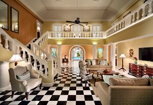 Гостиница Half Moon