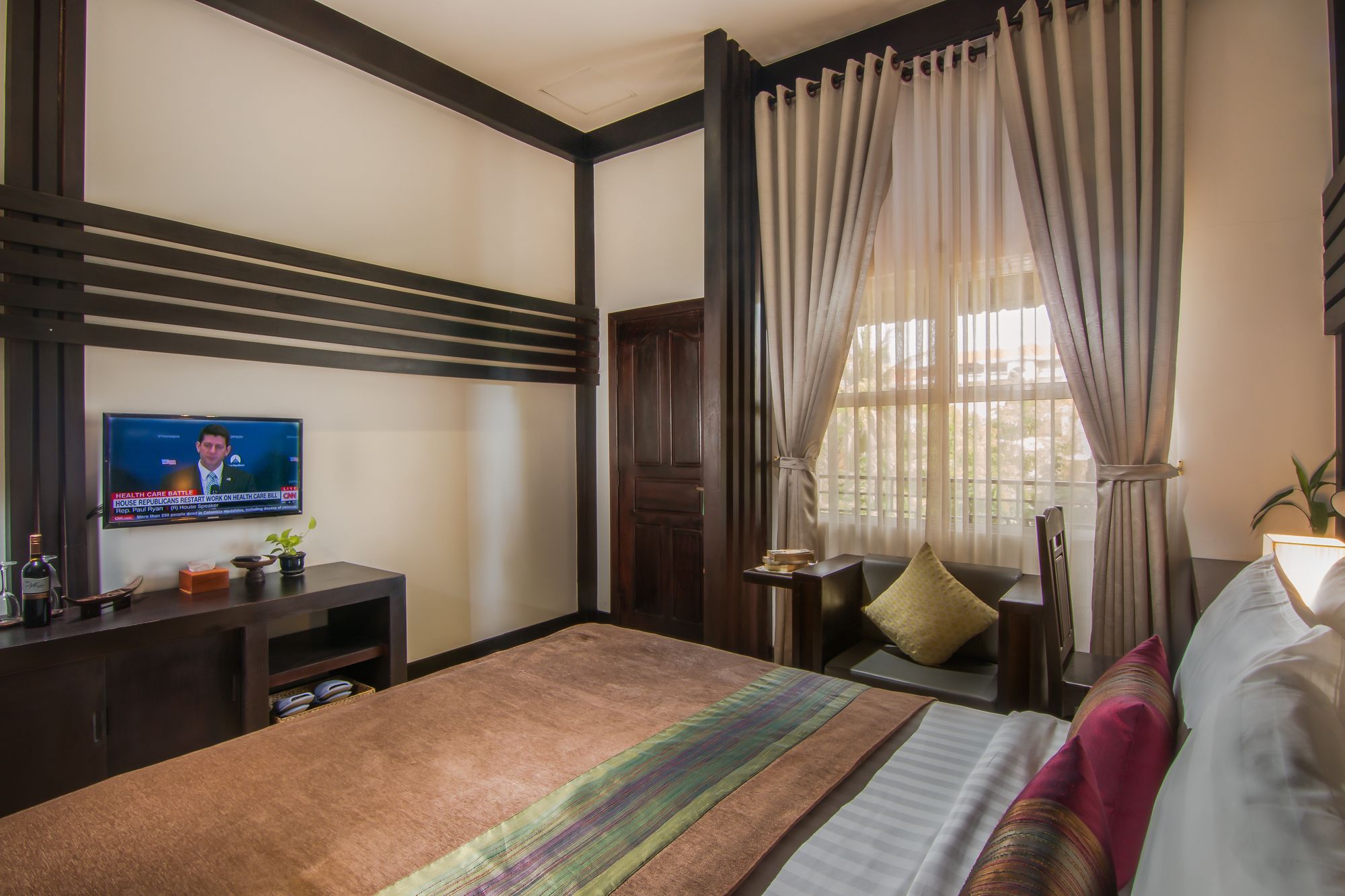 Фото Reveal Angkor Hotel