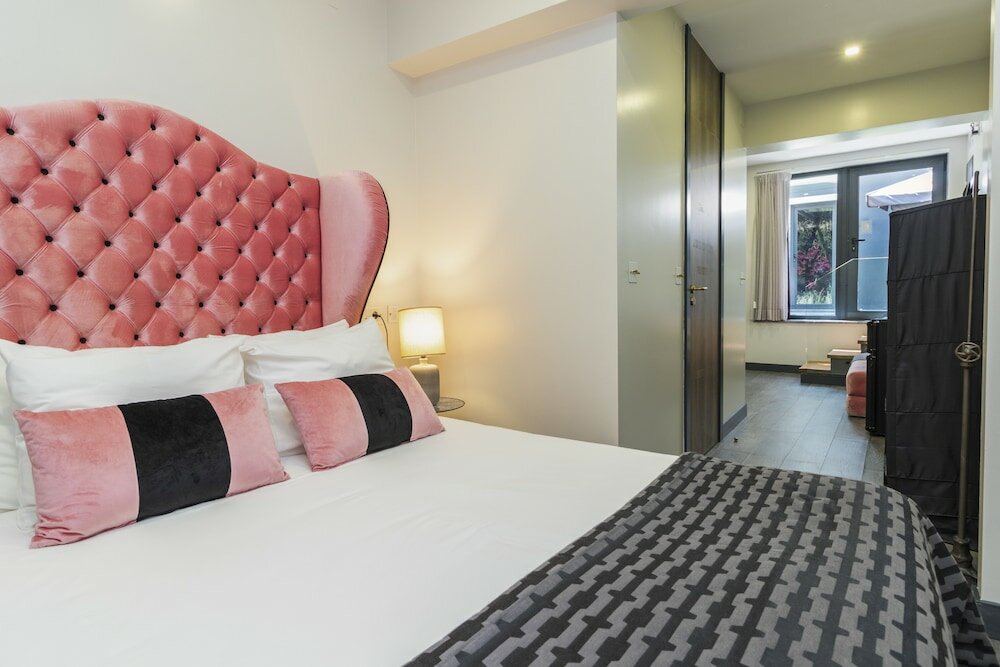 Фото Charm Flats