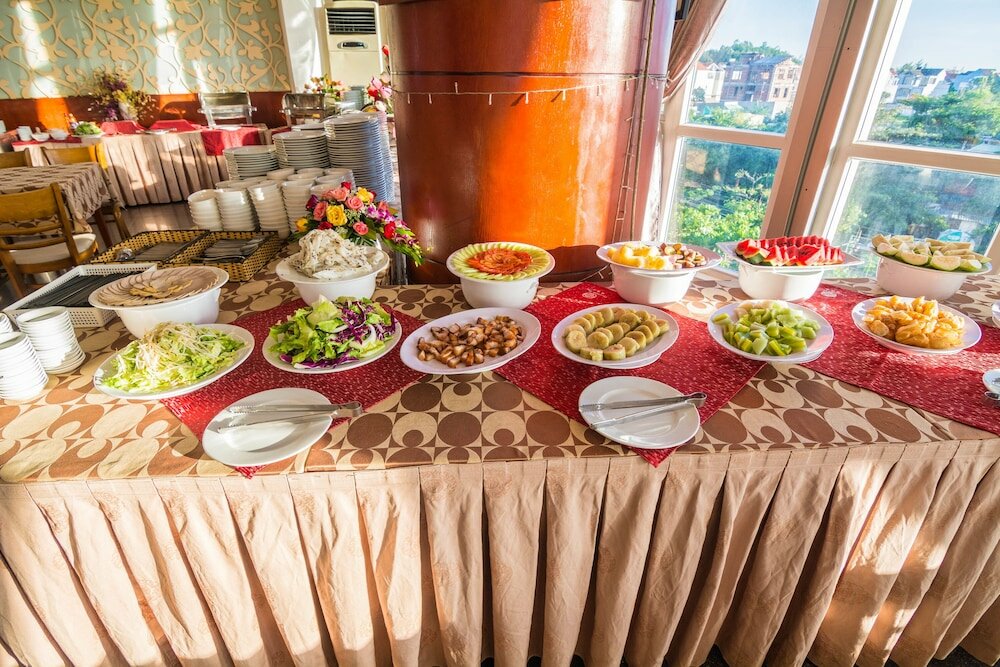 Фото Spring Hotel