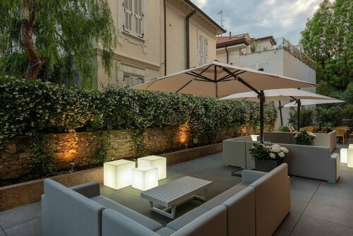 Гостиница Hotel Riva в Алассио