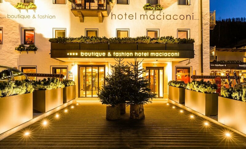 Гостиница Boutique & Fashion Hotel Maciaconi - Gardenahotels