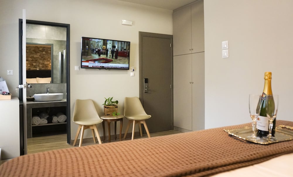 Фото Pallada Athens Boutique Rooms & Apartments