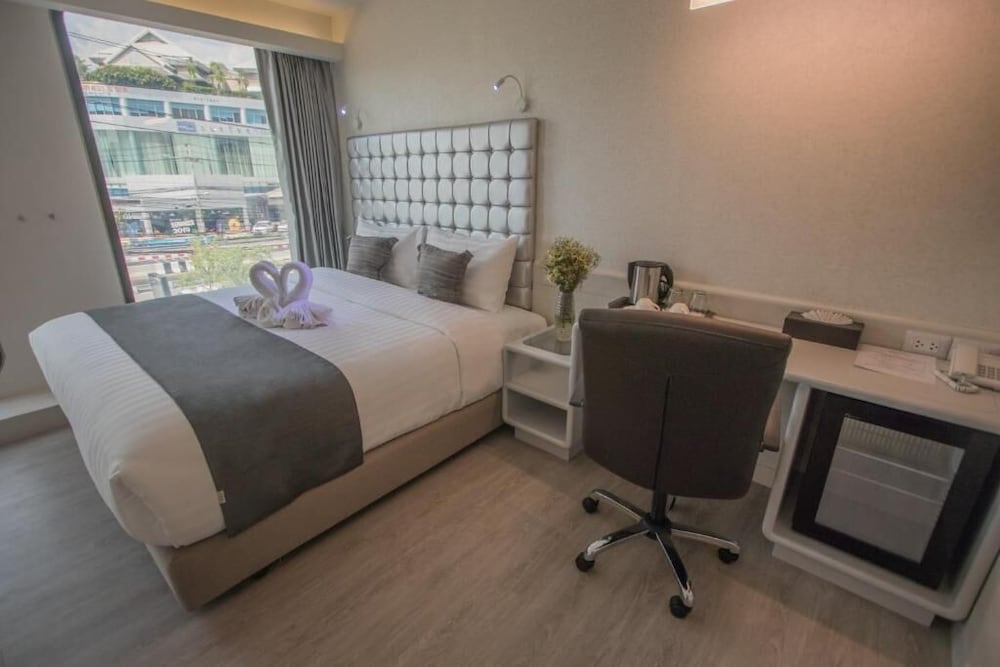 Фото Justice Hotel