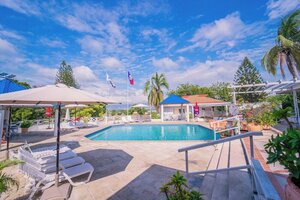 Гостиница Visa Lodge в Порт-о-Пренс