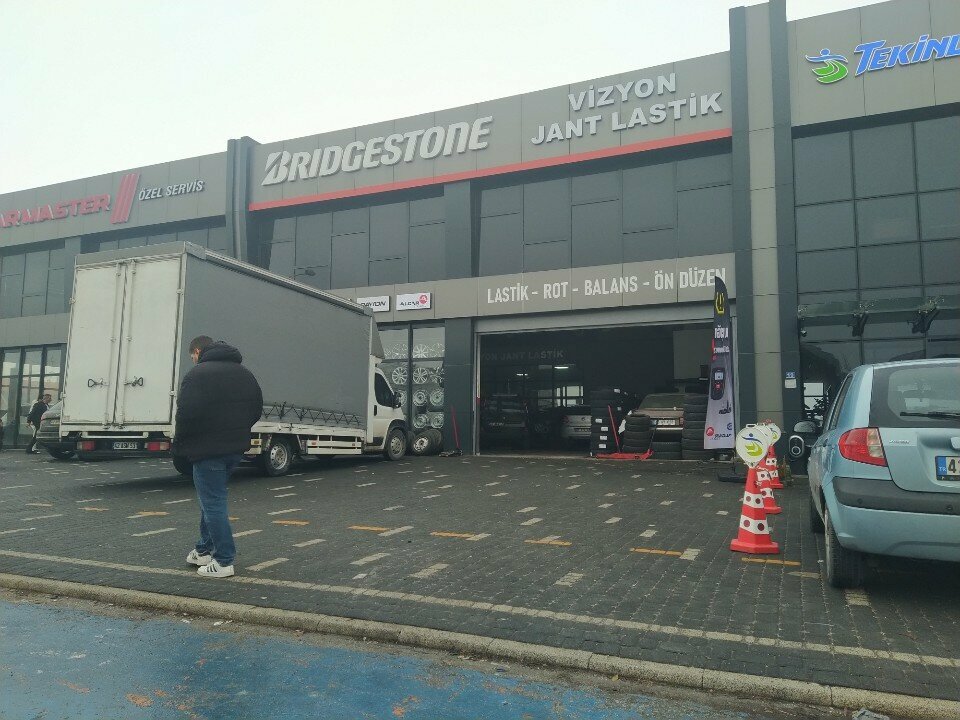 Auto parts and auto goods store Bridgestone - Vizyon Jant Lastik, Konya, photo