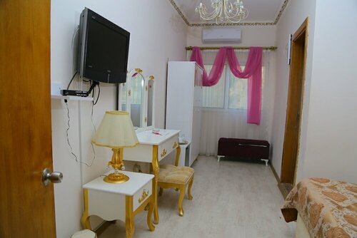  Huri & Nuri Hotel в Фоче
