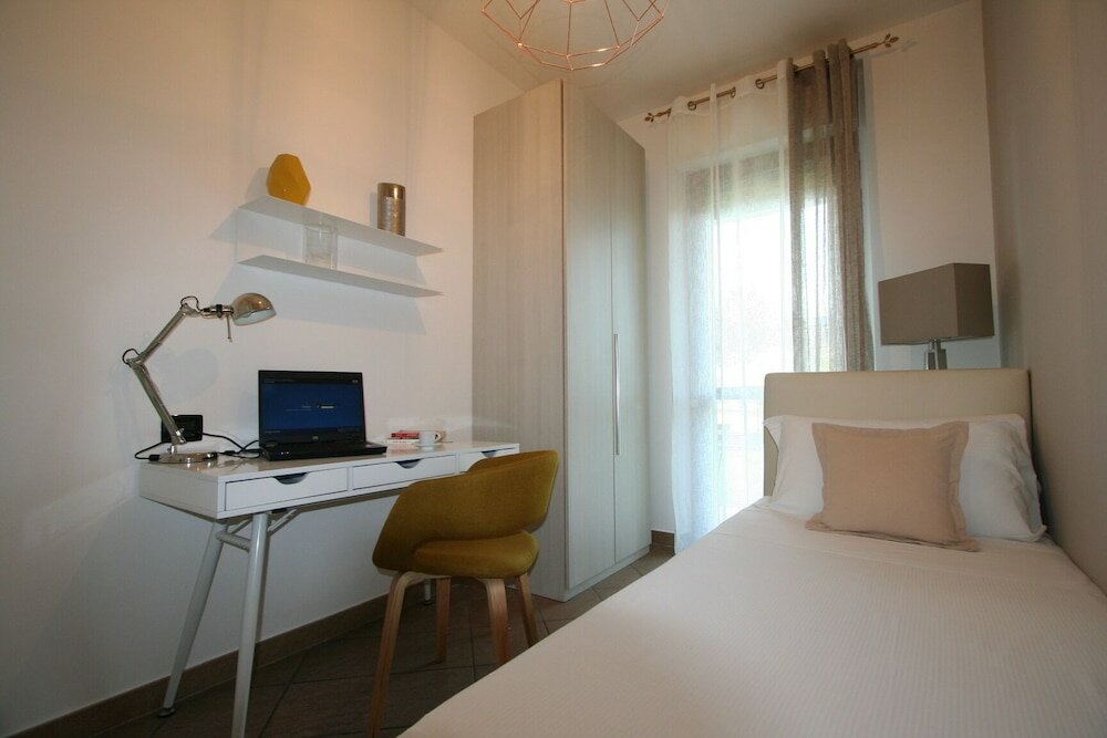 Фото Hq Aparthotel Milano Inn - Smart Suites