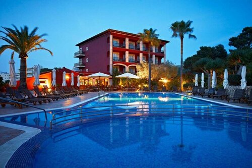 Внешний вид отеля Hotel Cala Sant Vicenç - Adults Only + 16 в Пойенсе, фото 1
