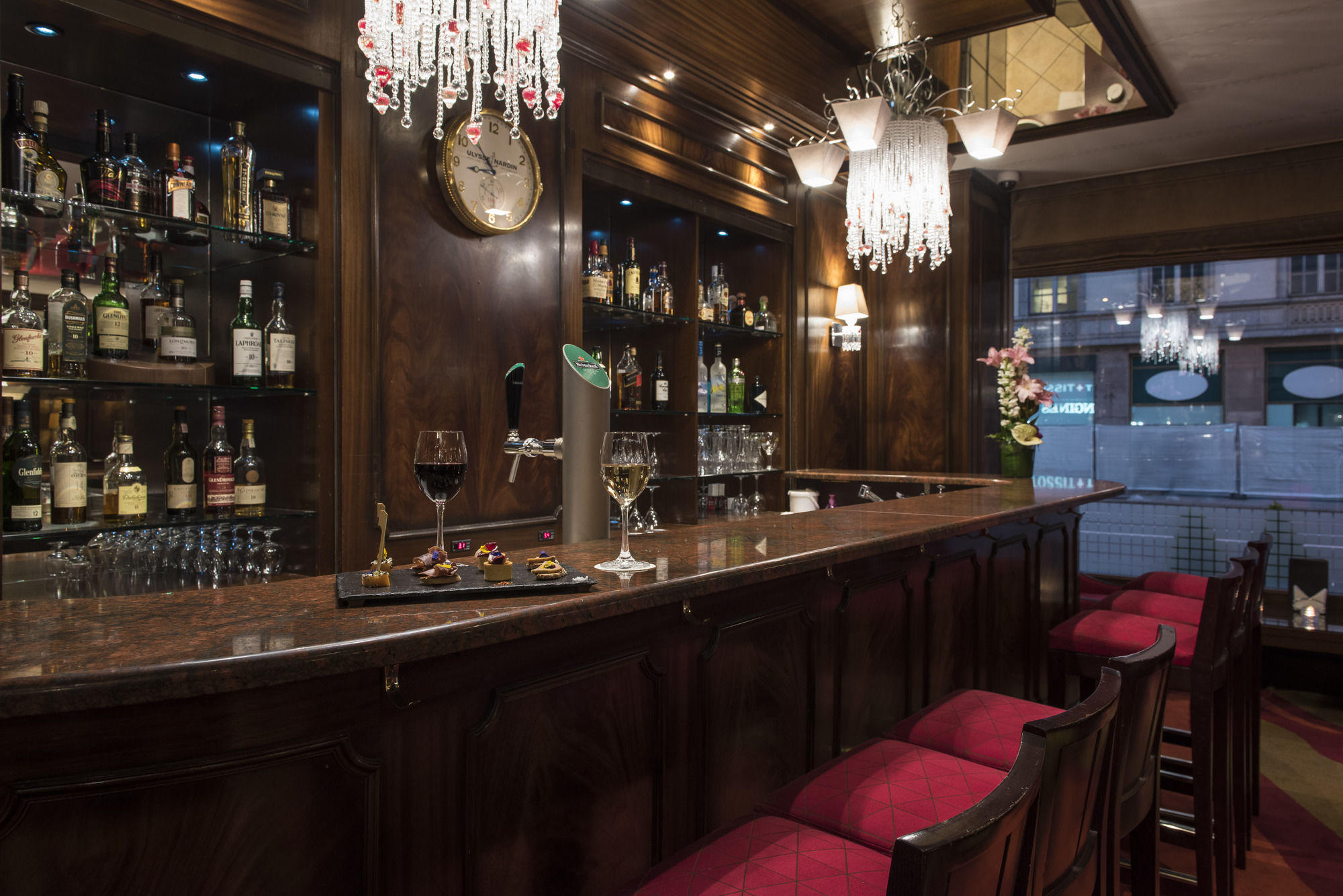 Фото Hotel Bristol