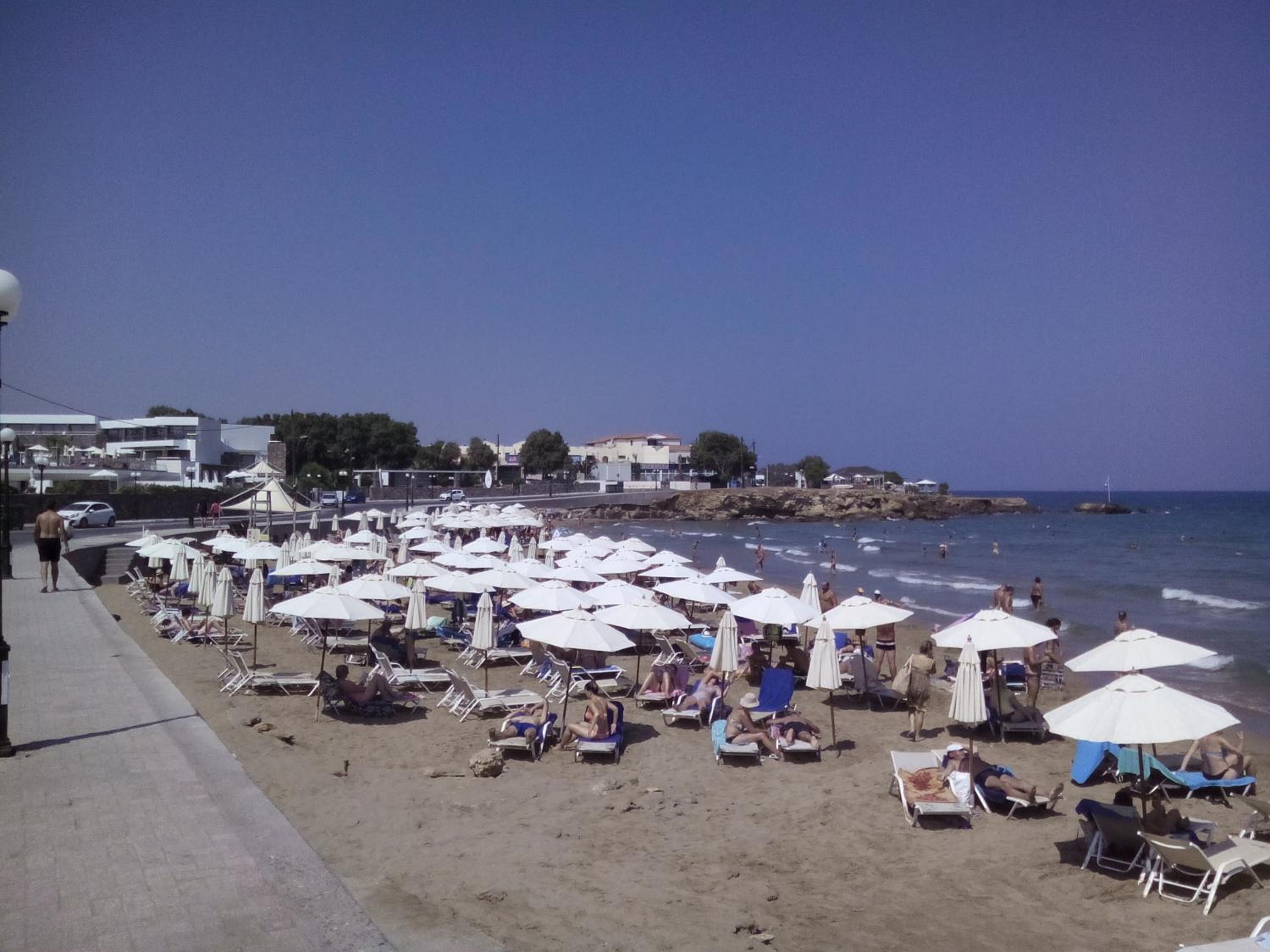 Фото Elina Apartments Gouves