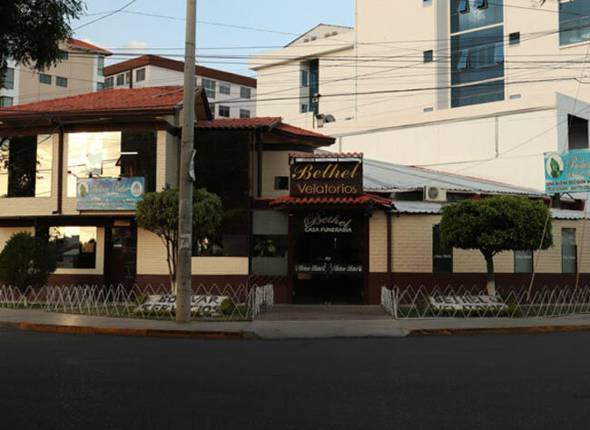 Management company Servicios Bolivar Salones Velatorio Bethel, Cochabamba, photo