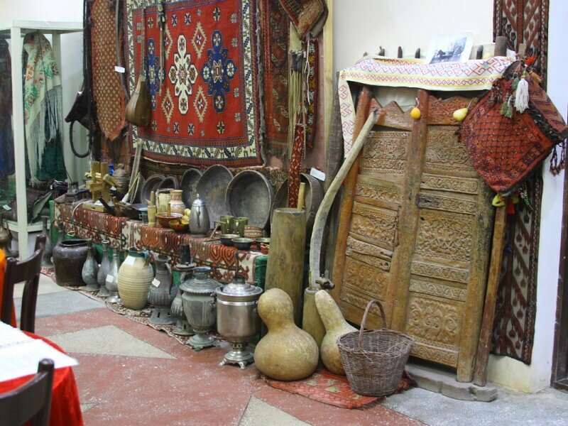 Фото Jipek Joli Hotel