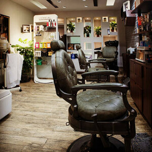 700 Gents Salon (Trade Center First, Jumeirah, Dubai), barber shop
