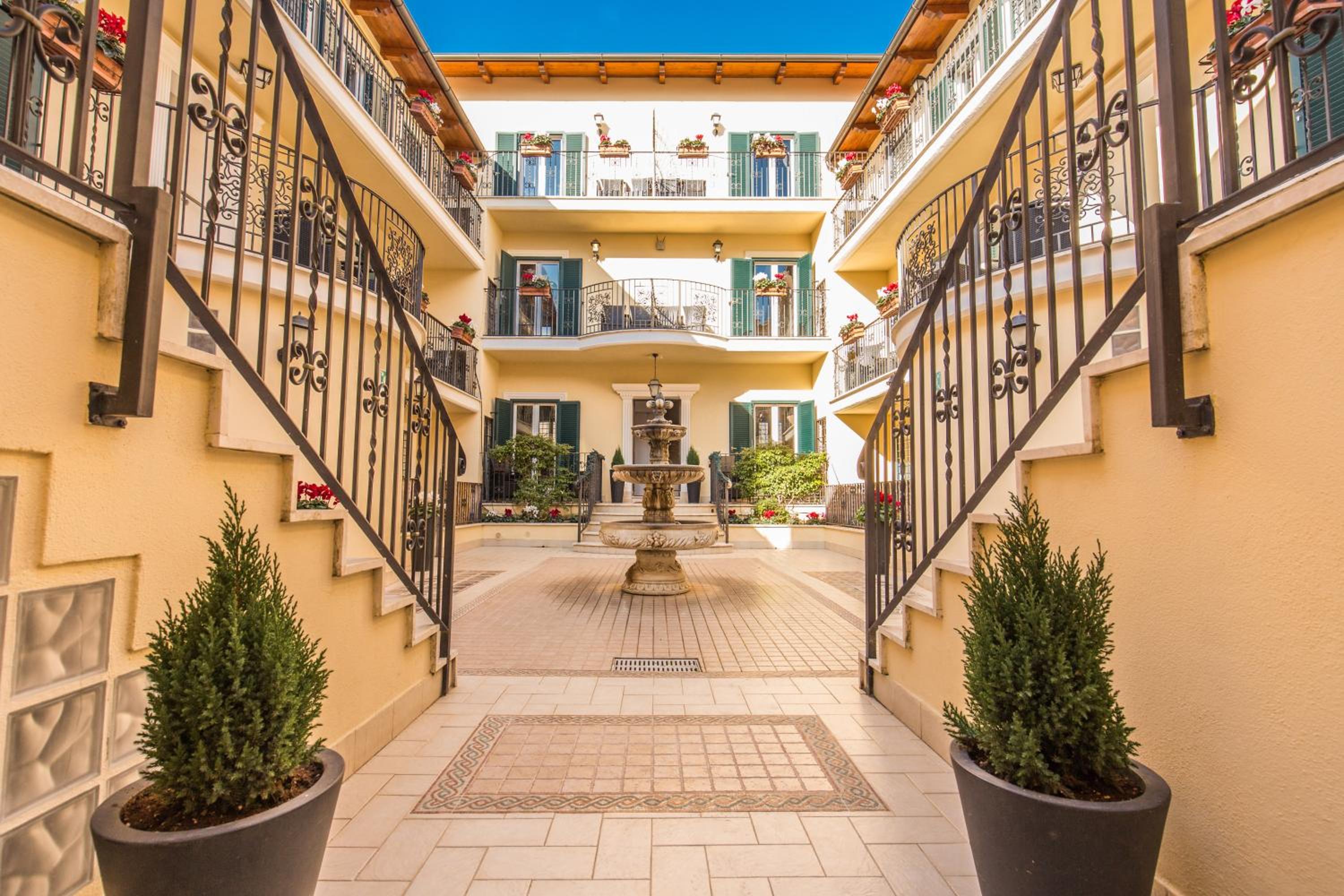 Фото Aurelia Vatican Apartments