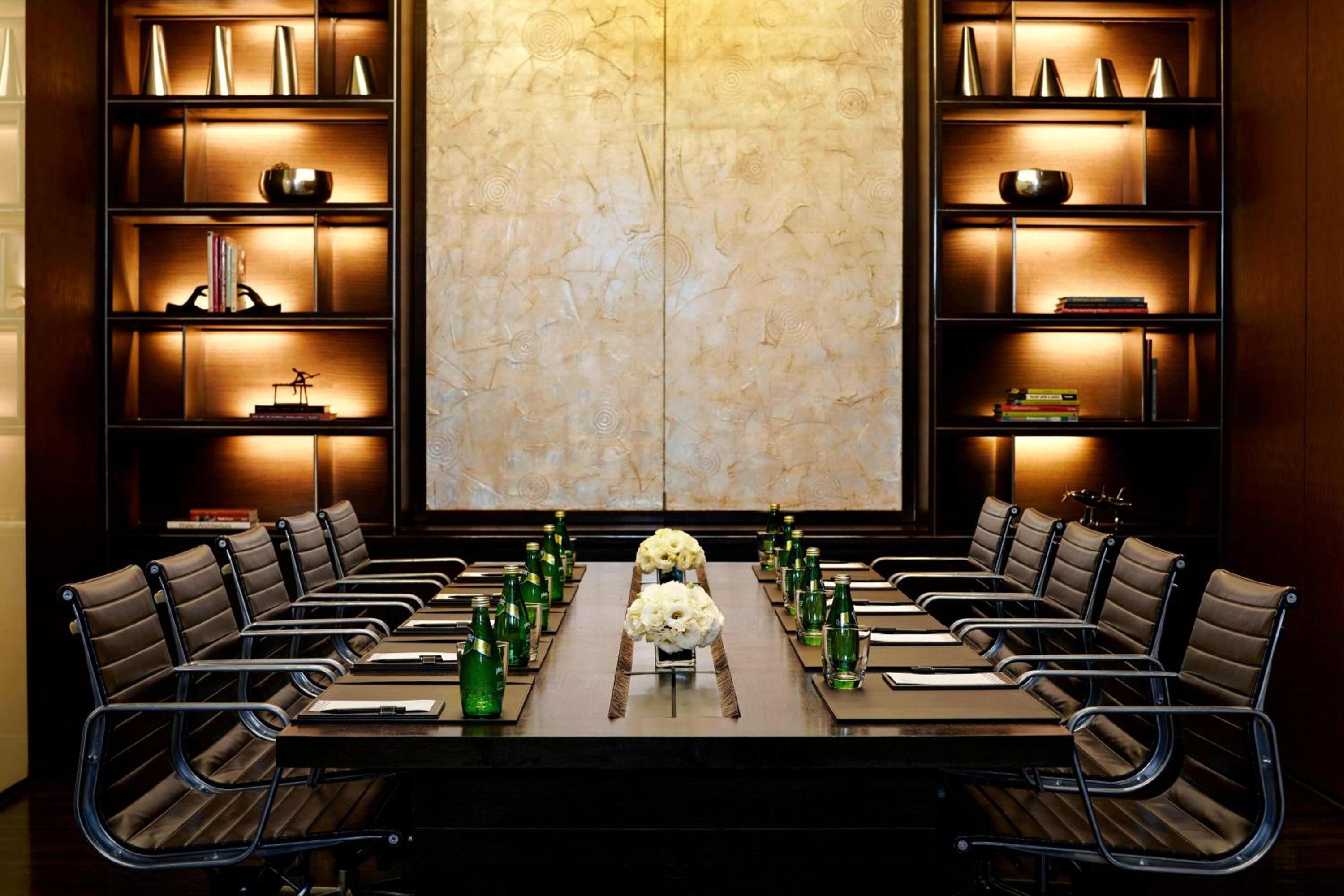 Фото Sathorn Vista Bangkok Marriott Executive Apartments