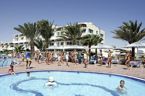 Гостиница Royal Star Empire Beach Resort в Хургаде