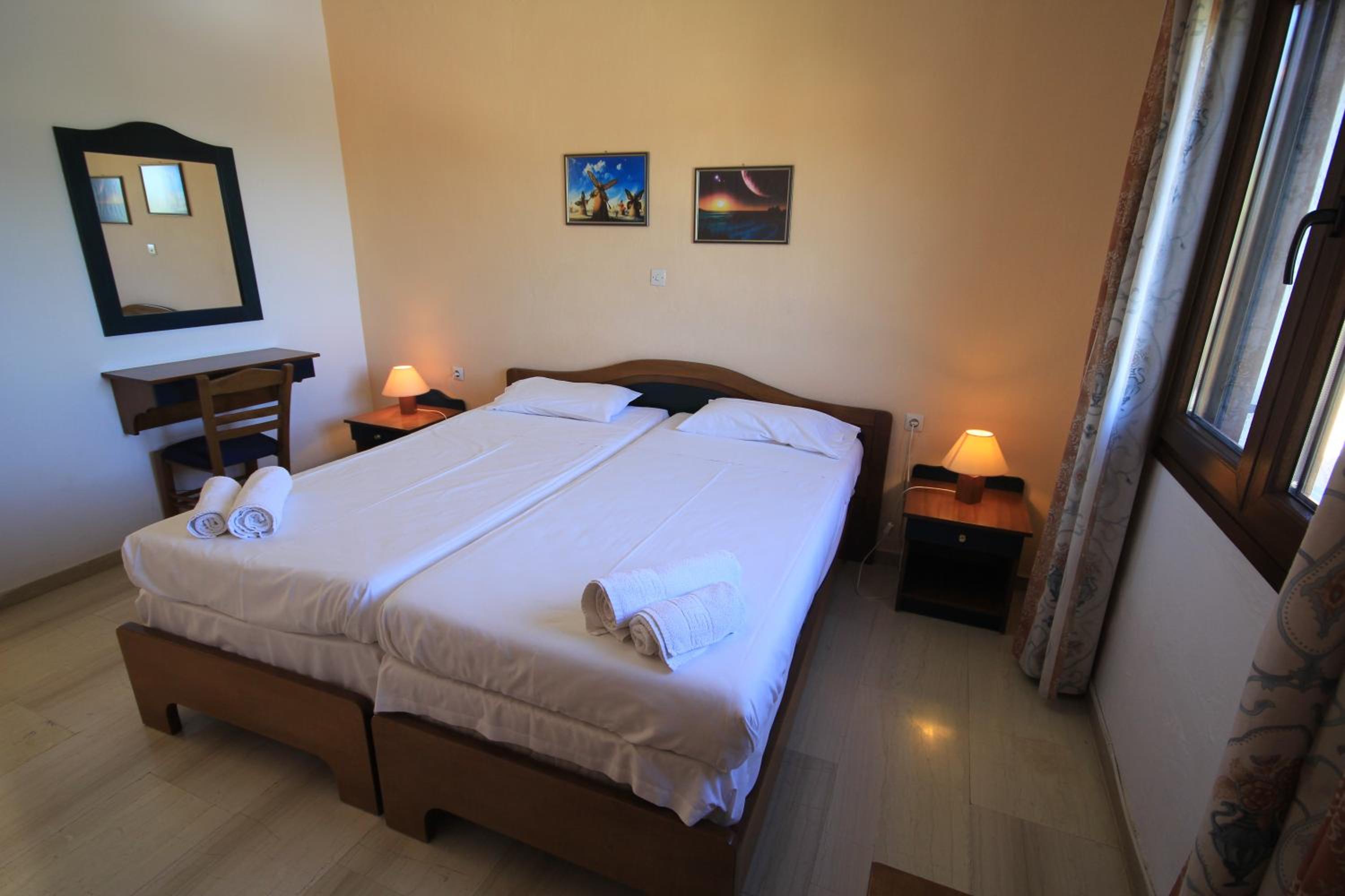 Фото Delphi Hotel