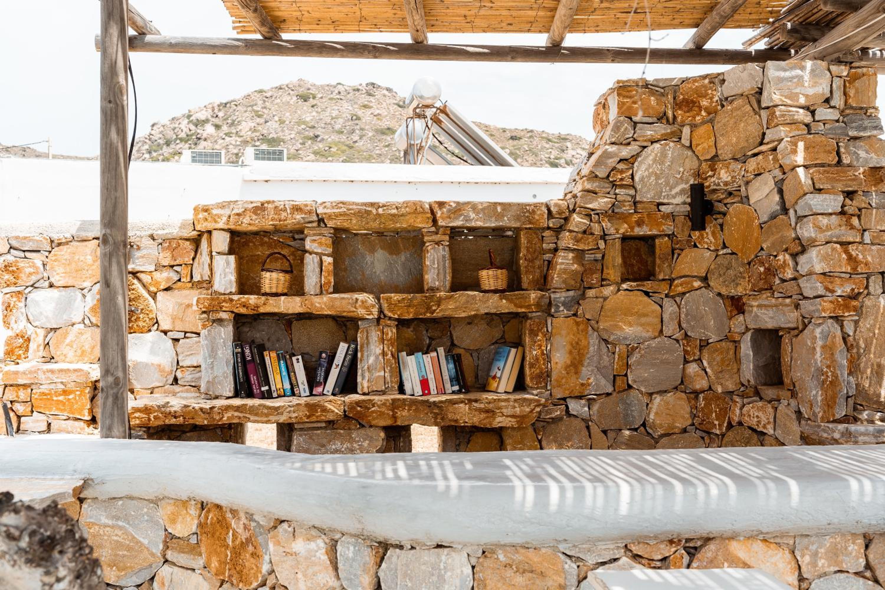 Фото Diamantis Studios