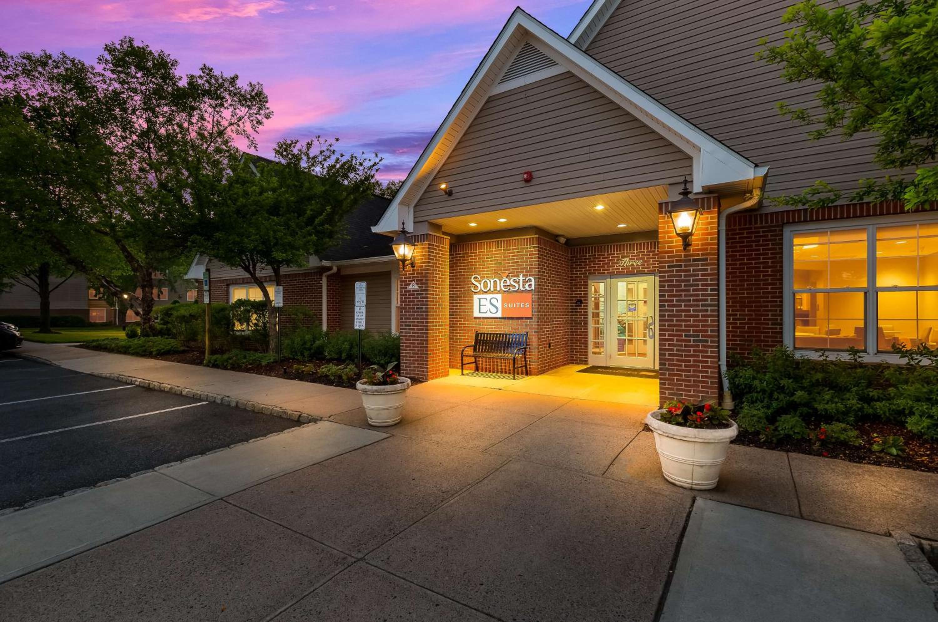 Фото Sonesta Es Suites Parsippany Morris Plains