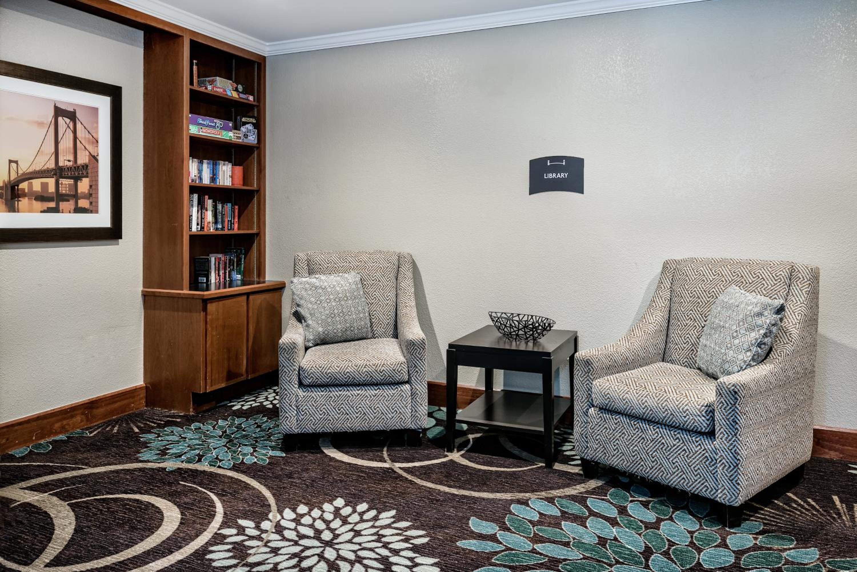Фото Staybridge Suites Round Rock, an Ihg Hotel