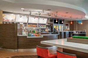 Гостиница Courtyard Marriott Salisbury