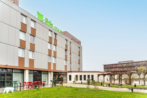Гостиница Hotel Dijon Nord Valmy в Дижоне
