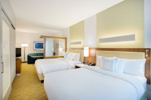 Гостиница Springhill Suites Mount Laurel