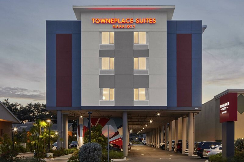 Гостиница TownePlace Suites by Marriott Tampa South в Тампе