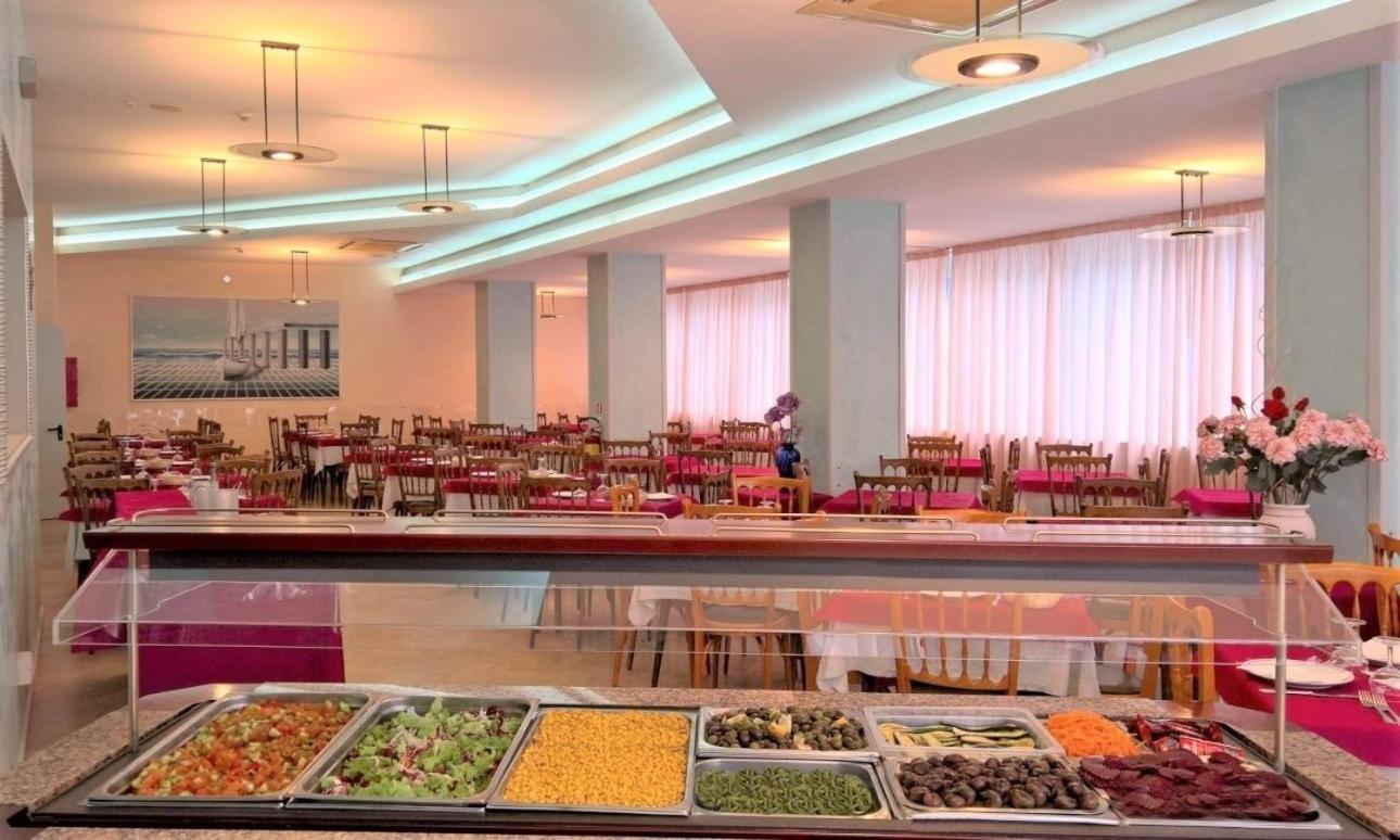 Фото Hotel Cosmos