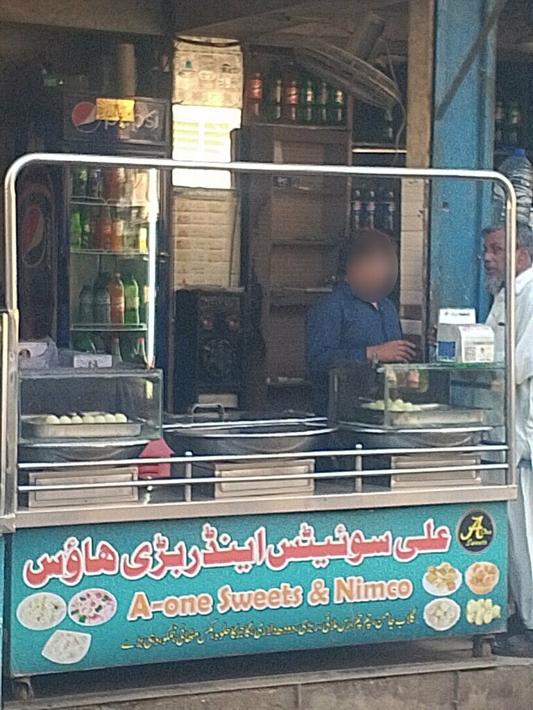 Restaurant Ali sweets and rabri house, Karachi, photo