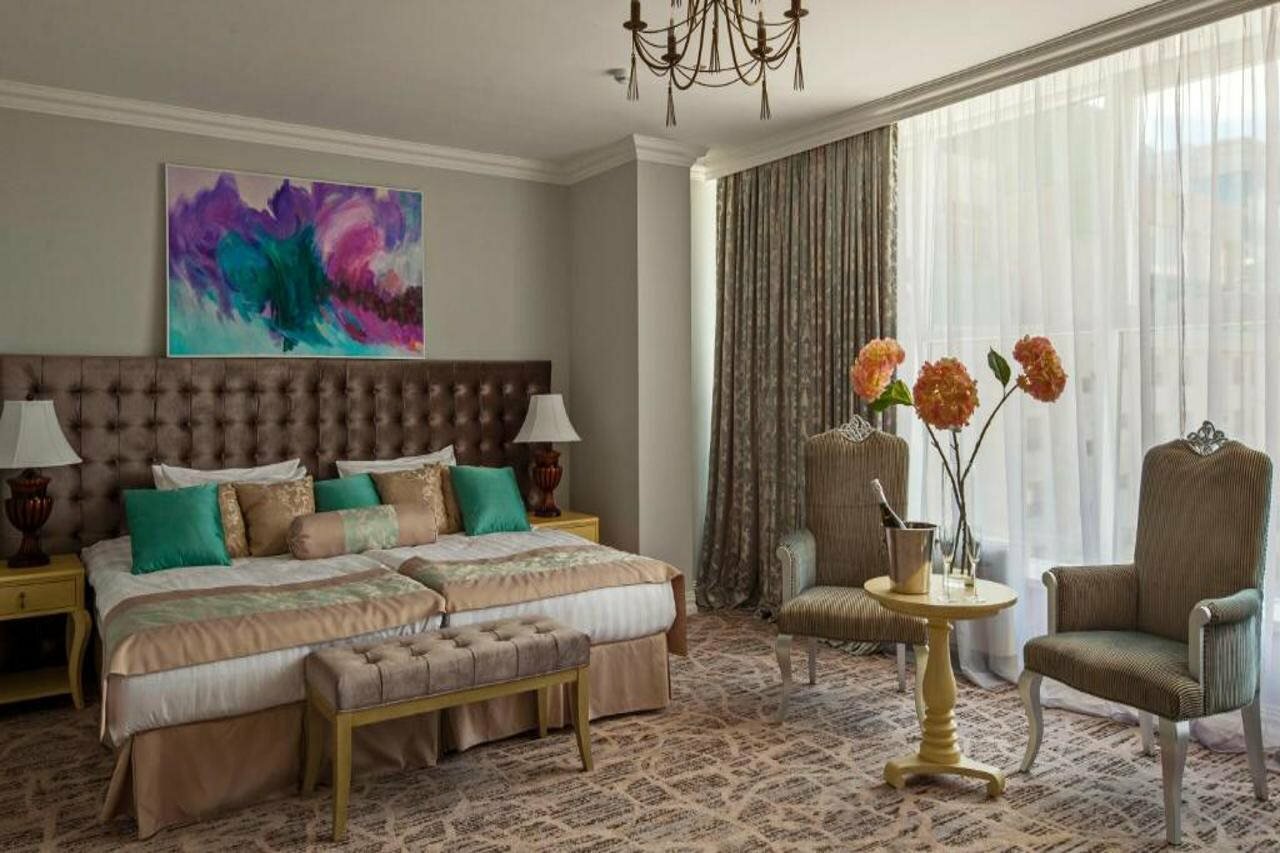 Фото Bristol Central Park Hotel Chisinau