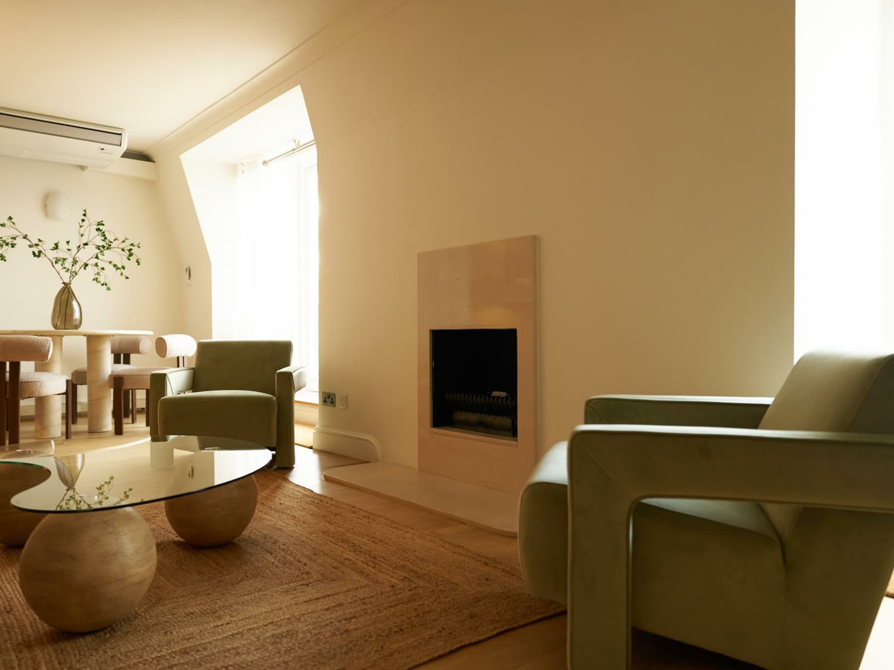 Фото Europa House Apartments