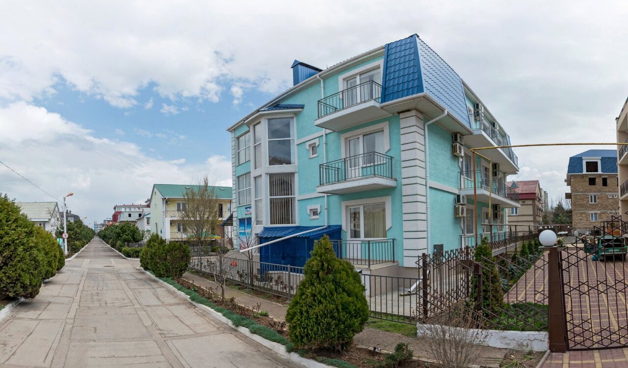 Фото отеля 3