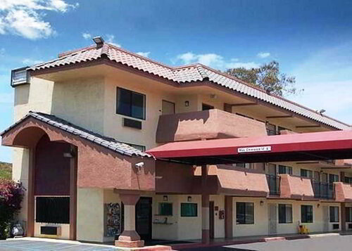 Гостиница Quality Inn San Diego I-5 Naval Base в Сан-Диего