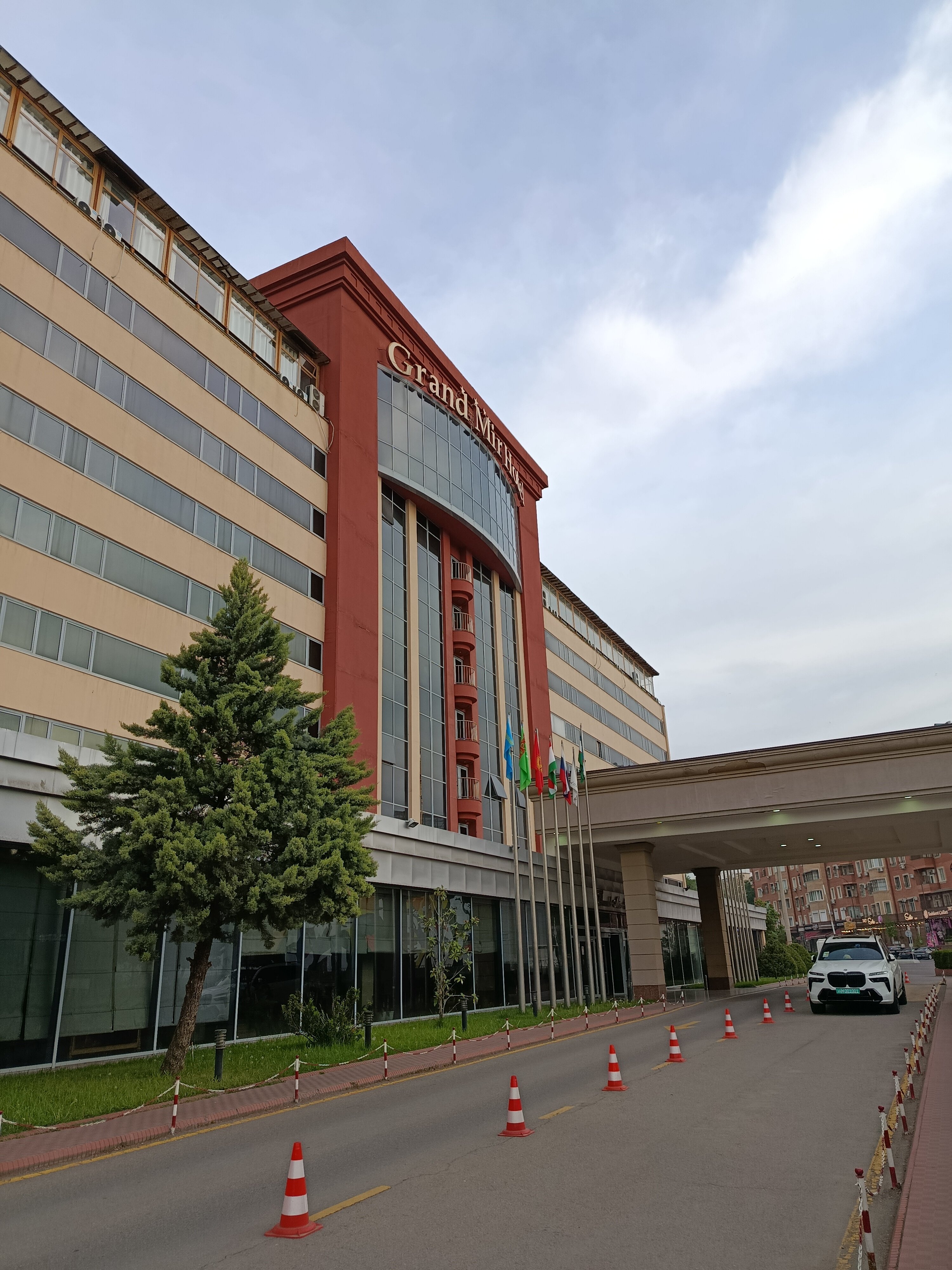 Фото Grand Mir Hotel