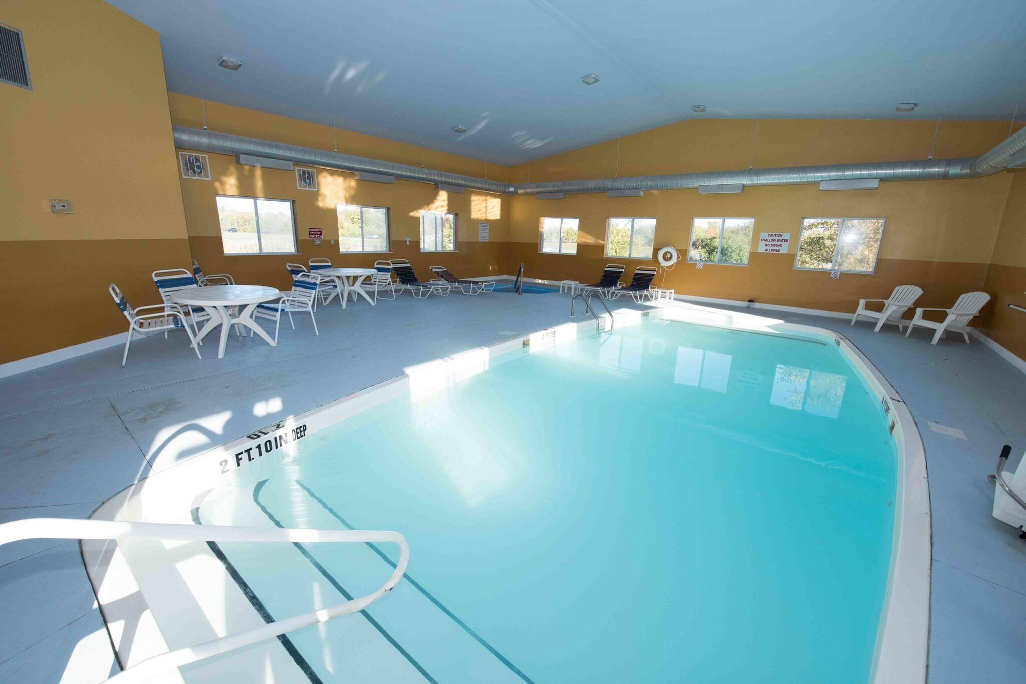 Фото Best Western New Baltimore Inn