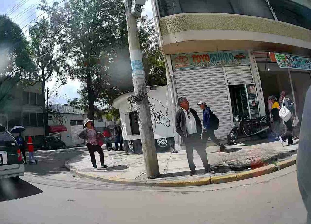 Motorcycle spare parts Toyomundo, Cochabamba, photo