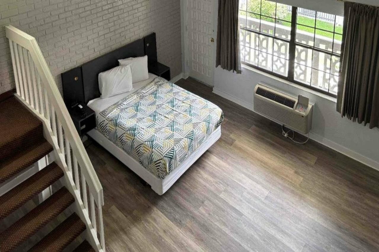 Фото Studio 6 Tallahassee, Fl – North Monroe