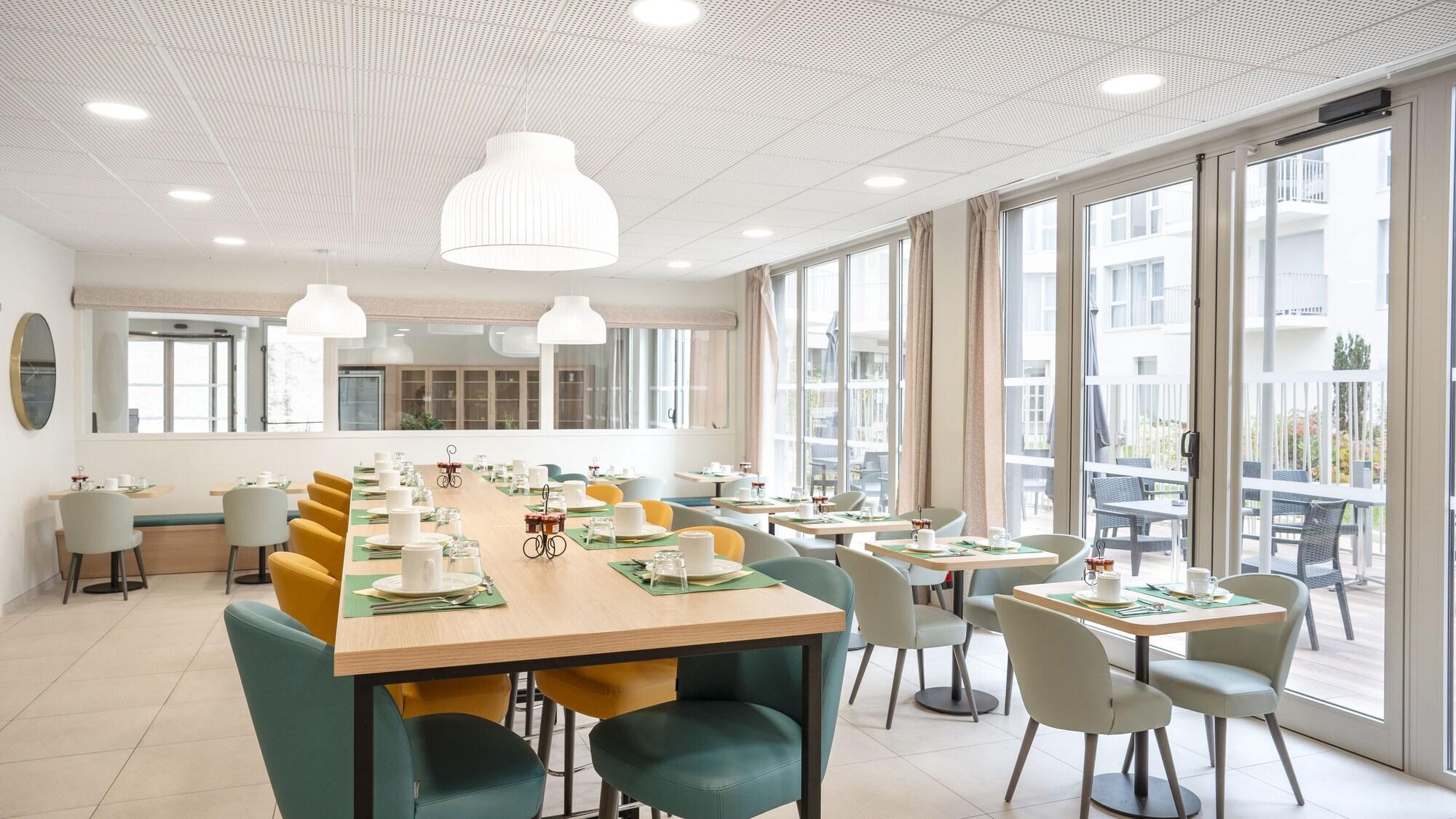 Фото Residhome Dijon Cité Des Vignes