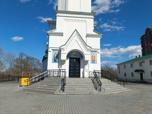 Tserkov Nikolaya Chudotvortsa V Ussuriyske (ulitsa Komarova, 58) ، كنيسة أرثوذكسية