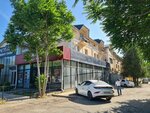 Megapolis (Baýyrjan Momyshuly dańǵyly, 25/1), agencia inmobiliaria