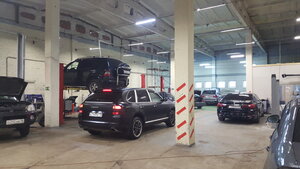 Pushkin Motors (territoriya Pavilyon Uritskogo, 3Б) ، ورشة لتصليح السيارات