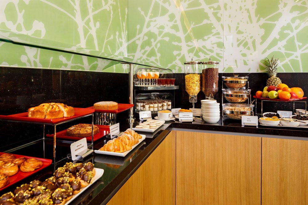 Фото Hilton Garden Inn