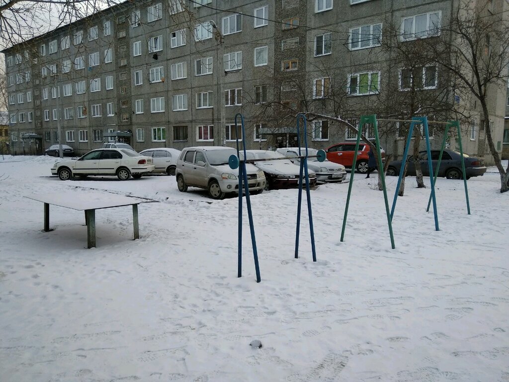 Spor alanı Спортплощадка, Krasnoyarsk, foto