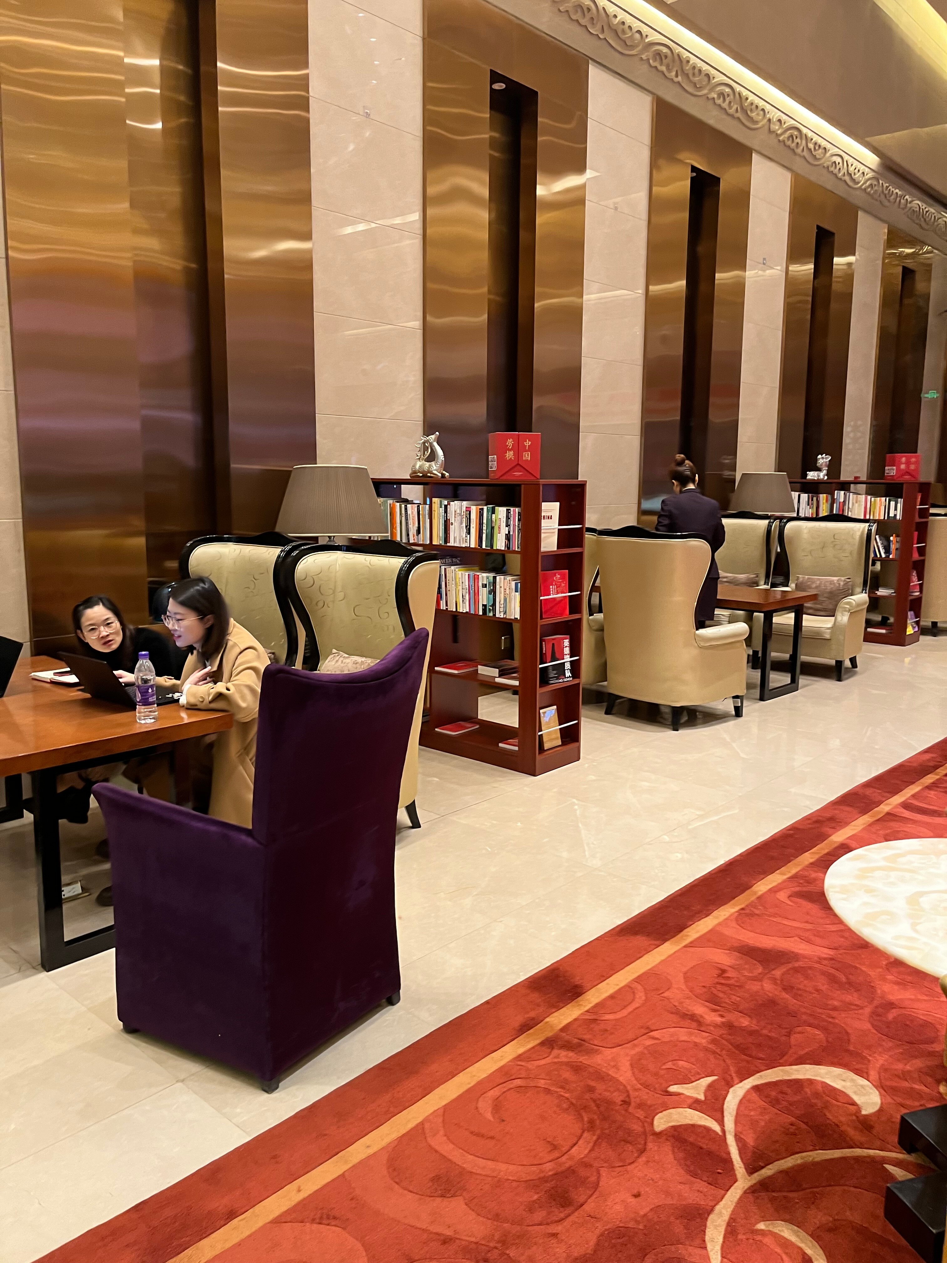 Фото Ritan Hotel Downtown Beijing