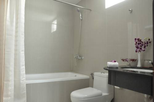 Фото Majestic Nha Trang